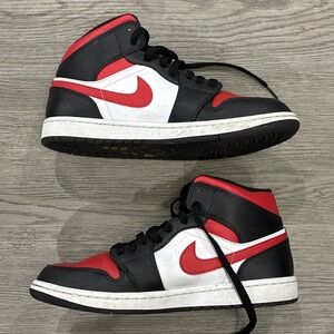 Air Jordan 1 Mid 'Bred Toe' Red Black White 554724 079 Men's Size 8.5 2022